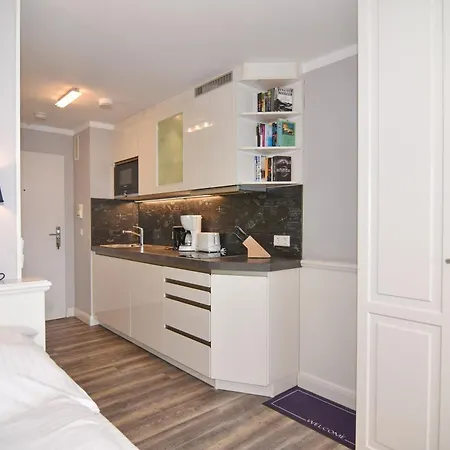 Metropol, Whg 129 - Seeseite 6og Апартаменты *